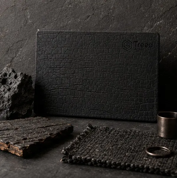 TR-077 · Dark Stone